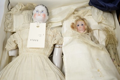 Lot 291 - Victorian porcelain doll and accessories