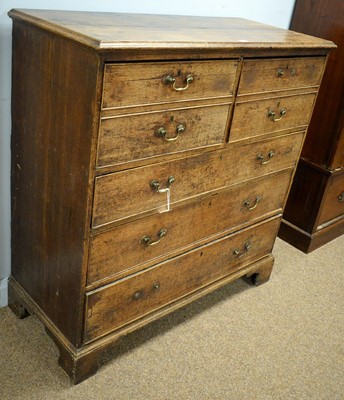 Lot 5 - A Georgian oak chest of drawers