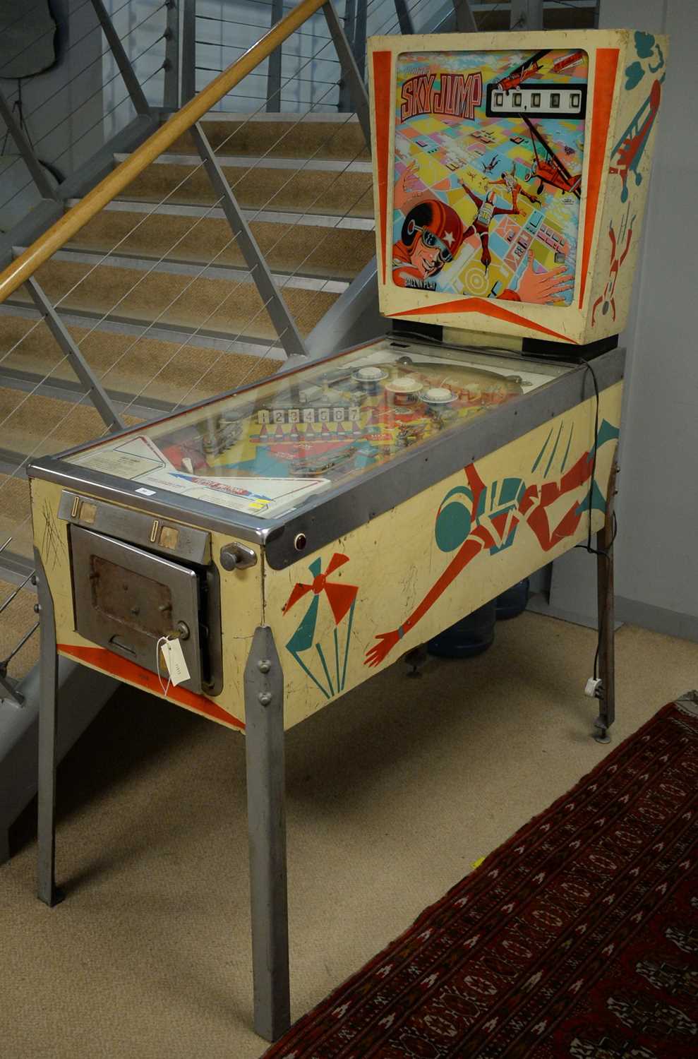 Lot 92 - D Gottlieb & Co "Sky Jump" pinball machine