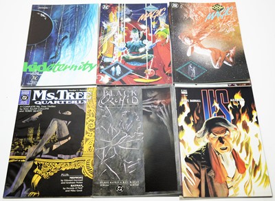 Lot 511 - DC Graphic Novels