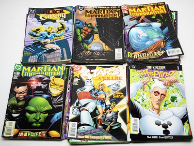 Lot 517 - DC Graphic Novels