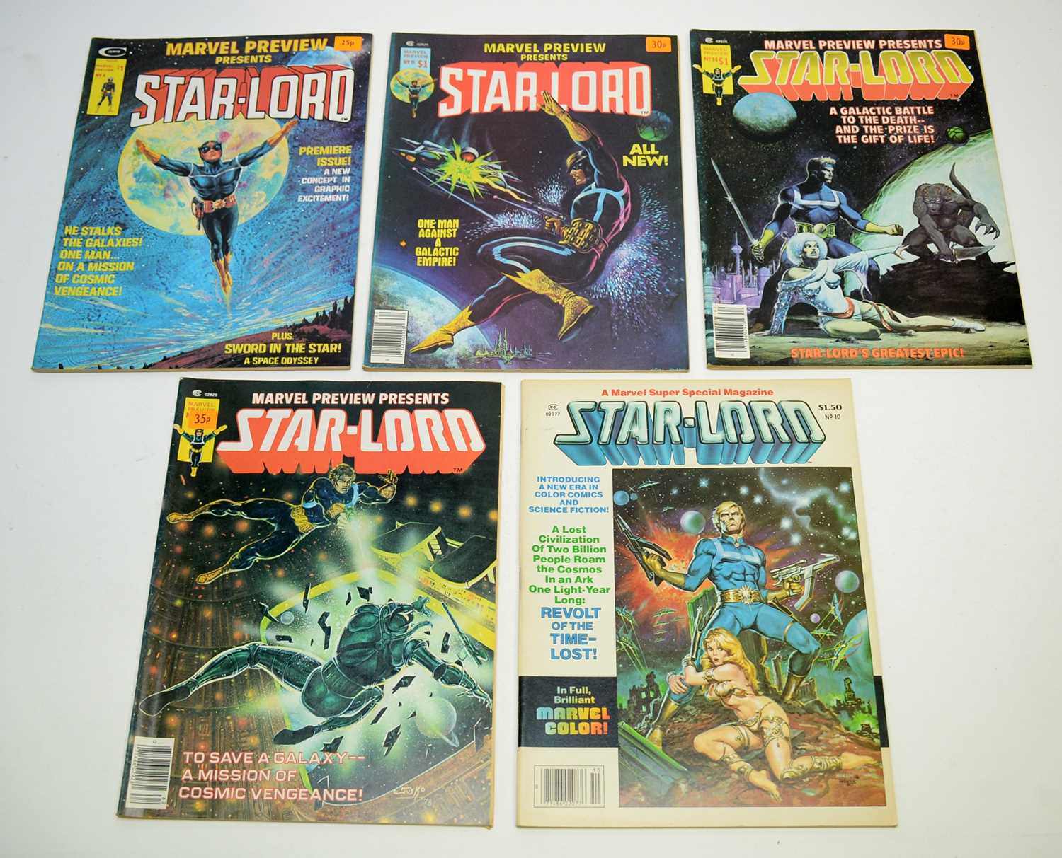 Lot 932 - Marvel Magazines