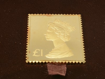 Lot 165 - "The British Definitive Stamp Replica Issue" 22ct gold ingots.