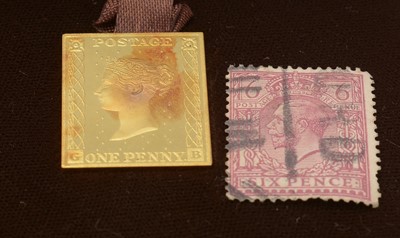 Lot 164 - "The British Definitive Stamp Replica Issue" 22ct gold ingots.