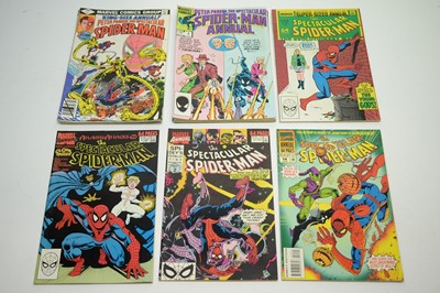 Lot 1221 - Marvel Comics