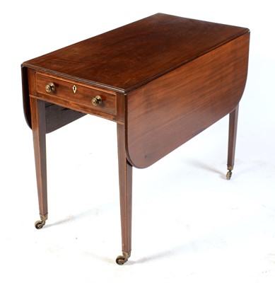 Lot 550 - A George III mahogany pembroke table