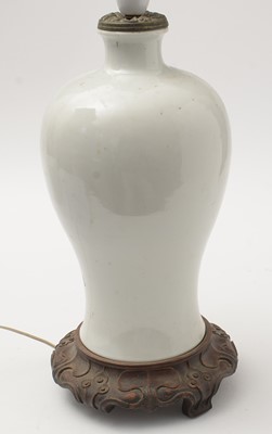 Lot 304 - Chinese Famille Rose table lamp vase