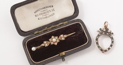 Lot 130 - 19th Century seed pearl jewellery.