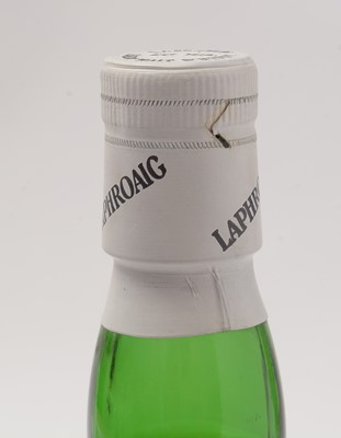 Lot 618 - Laphroaig 10 years old pre-royal warrant single malt scotch whisky