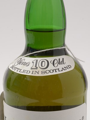 Lot 618 - Laphroaig 10 years old pre-royal warrant single malt scotch whisky