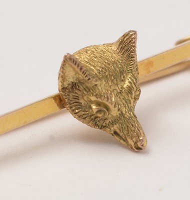 Lot 136 - Two early 20th Century yellow-metal fox pattern bar brooches