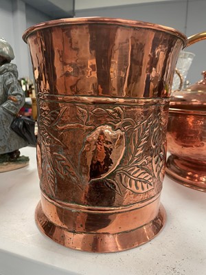 Lot 289 - Arts & Crafts copper jardiniere and other copper items
