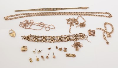 Lot 152 - A quantity of gold, yellow metal and gilt metal jewellery.