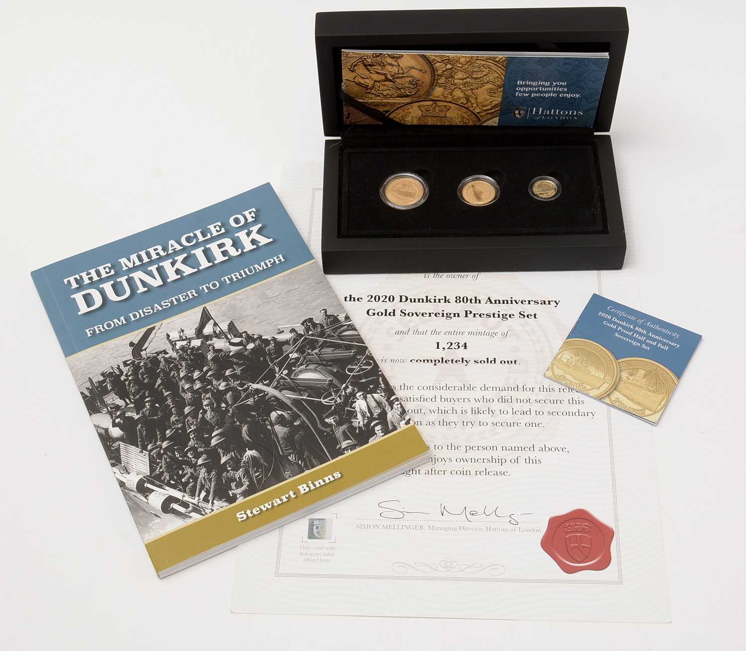 Lot 163 - A Hattons 2020 Dunkirk 80th Anniversary Gold Sovereign Prestige Set.