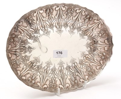 Lot 176 - A Victorian silver salver