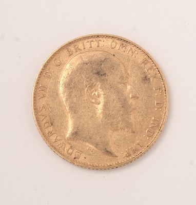 Lot 126 - An Edwardian 1907 gold sovereign.