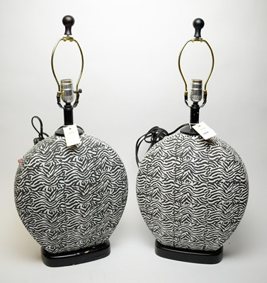 Lot 268 - A pair of contemporary black and white table lamps