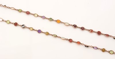 Lot 90 - An early 20th Century gemstone necklace