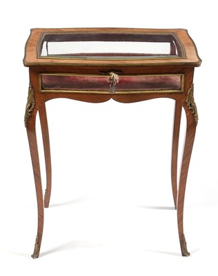 Lot 609 - French kingwood bijouterie table.