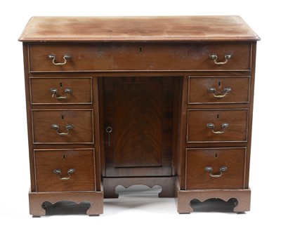 Lot 615 - Georgian-style kneehole desk.