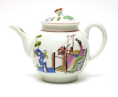 Lot 504 - Worcester teapot