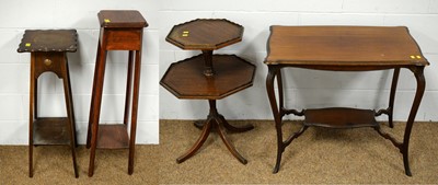 Lot 10 - 20th C side table; and a 20th C octagonal etagere and two 20th C jardiniere stands.