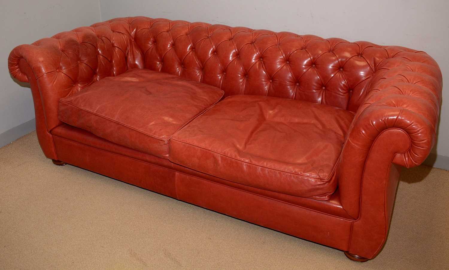 Lot 21 - 20th Century chesterfield sofa