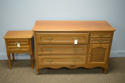 Lot 58 - Bedroom unit and bedside table