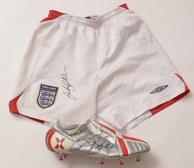 Lot 648 - David Beckham autograph