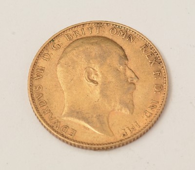 Lot 81 - A George V 1910 gold sovereign.