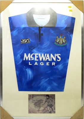 Lot 622 - A Newcastle United away shirt signed by Peter Beardsley