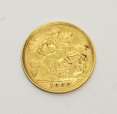 Lot 198 - A 1905 gold half sovereign