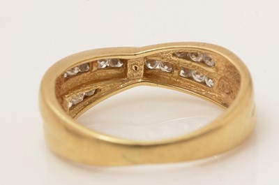 Lot 96 - A diamond ring