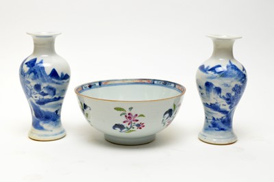 Lot 449 - Pair small Chinese blue and white vases, famille rose bowl