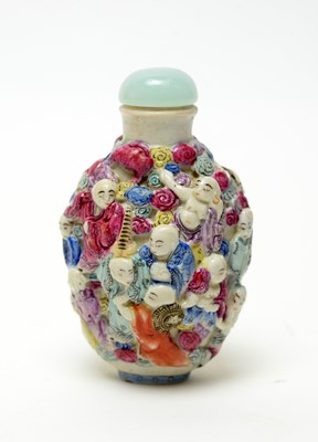 Lot 464 - Chinese porcelain snuff bottle