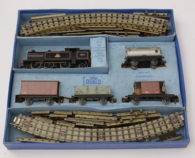 Lot 135 - A Hornby Dublo OO-gauge train set, track and power control units