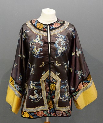 Lot 480 - A 19th Century Han Chinese woman's embroidered overcoat or waitao