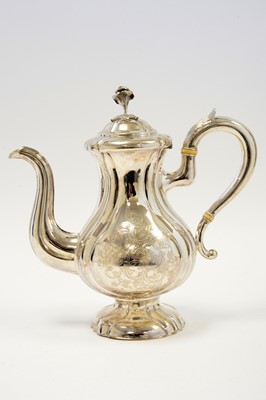 Lot 166 - A mid-19th Century 830 standard silver coffee pot and milk jug