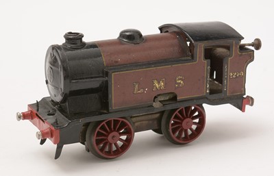 Lot 300 - Live-steam and other O-gauge trains