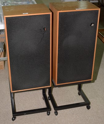 Lot 905 - KEF 104 speakers and stand