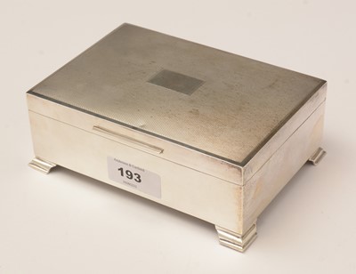 Lot 193 - An Elizabeth II silver table cigarette box