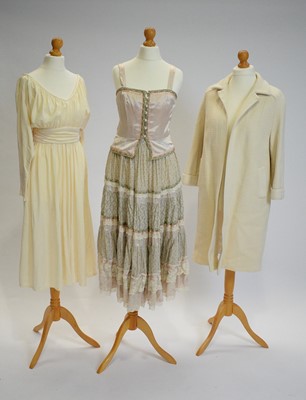 Lot 789 - 20th Century designer fashion