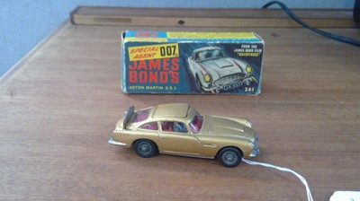 Lot 321 - Corgi James Bond 007 Aston Martin DB5 boxed