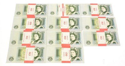 Lot 1037 - Bank of England £1 and 10 shilling notes