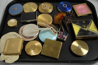 Lot 338 - Selection of lady's vintage compacts and accessories.