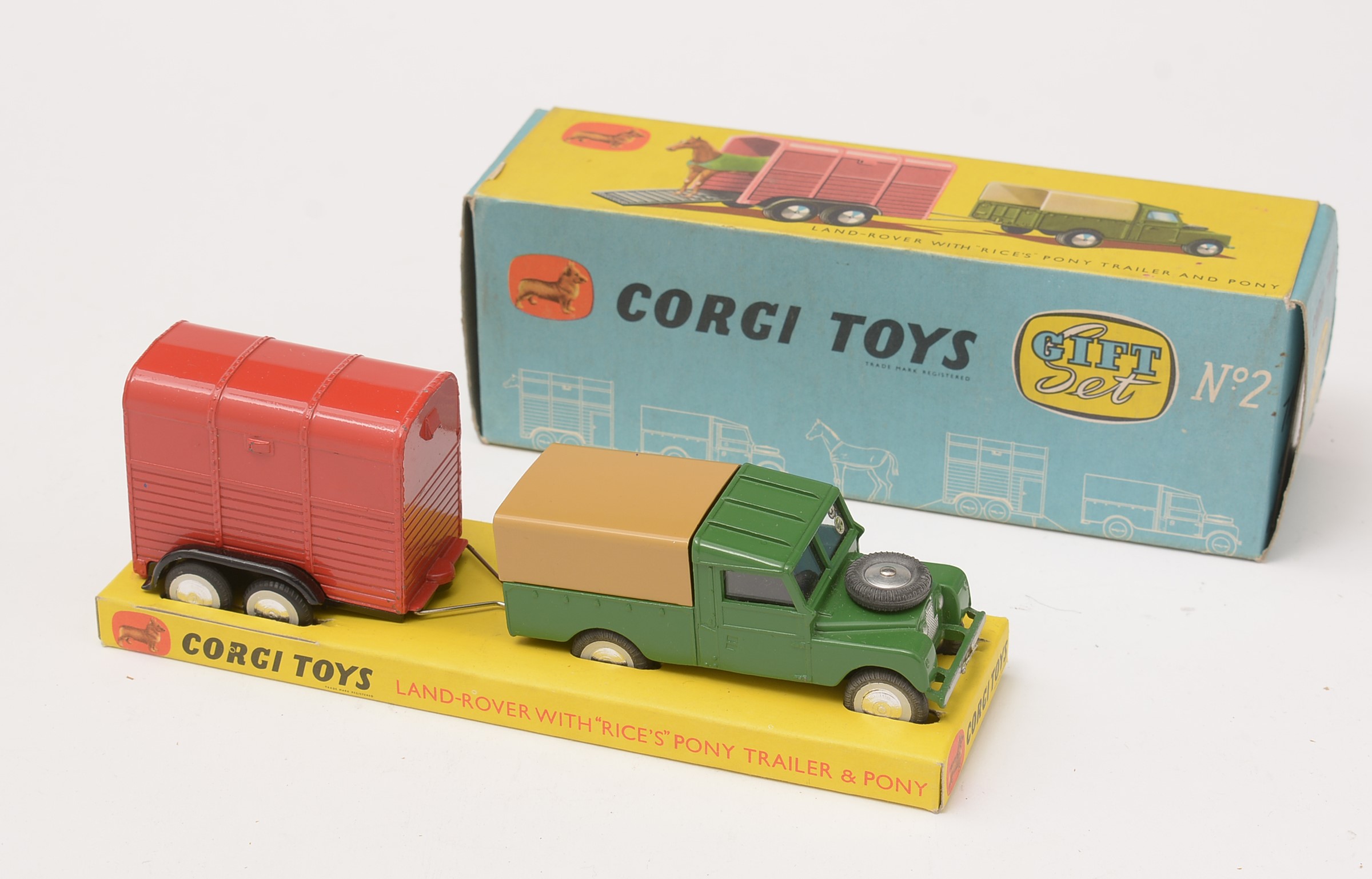 Lot 338 Toys gift set No.2,