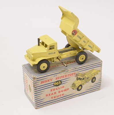 Lot 326 - Five boxed Dinky Supertoys