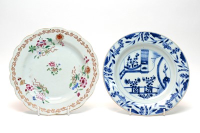 Lot 455 - Two 18th Century Chinese plates