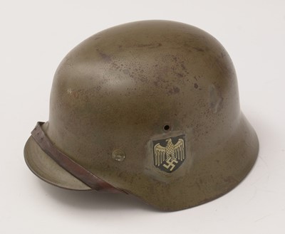 Lot 507 - WWII and later German M42 helmet