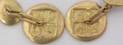Lot 124 - A pair of 18ct yellow gold Egyptian cufflinks